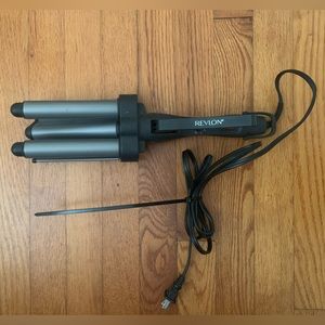 Revlon 3-Barrel Crimper